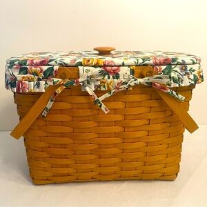 Longaberger Large Magazine Basket with Spring Floral fabric lid and liner